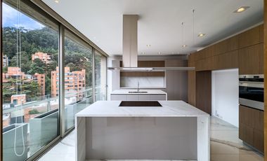 Penthouse en arriendo con terraza panorámica, Rosales, Bogotá D.C.