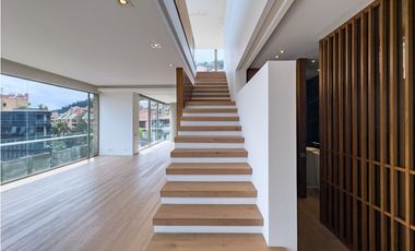 Penthouse en arriendo con terraza panorámica, Rosales, Bogotá D.C.