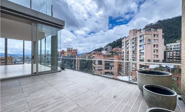 Penthouse en arriendo con terraza panorámica, Rosales, Bogotá D.C.