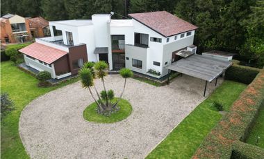 Casa campestre de lujo en Guaymaral con 1.864 m² de terreno privado