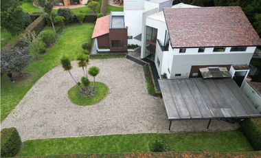 Casa campestre de lujo en Guaymaral con 1.864 m² de terreno privado