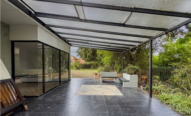 Casa campestre de lujo en Guaymaral con 1.864 m² de terreno privado