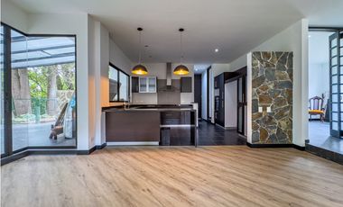 Casa campestre de lujo en Guaymaral con 1.864 m² de terreno privado
