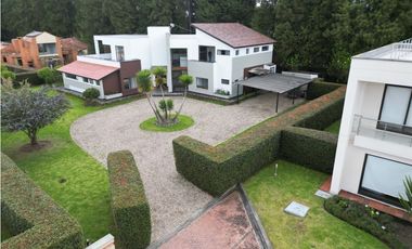 Casa campestre de lujo en Guaymaral con 1.864 m² de terreno privado