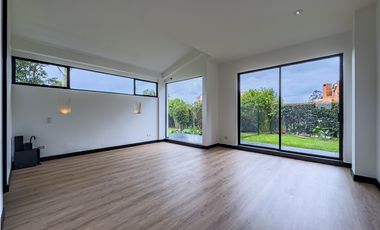 Casa campestre de lujo en Guaymaral con 1.864 m² de terreno privado