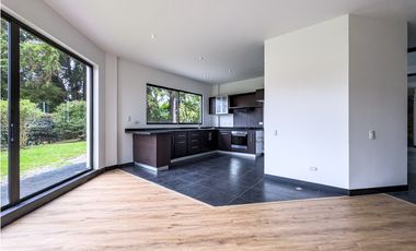 Casa campestre de lujo en Guaymaral con 1.864 m² de terreno privado