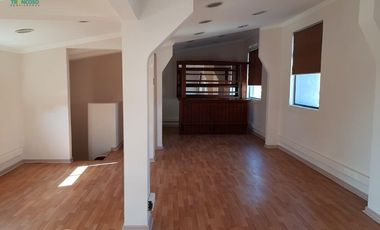 Para Empresas en Av. Balmaceda