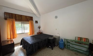 VENTA - CASA CON HERMOSO PARQUE-BARRIO PELLEGRINI II -VILLA ROSA-PILAR