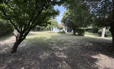 VENTA - CASA CON HERMOSO PARQUE-BARRIO PELLEGRINI II -VILLA ROSA-PILAR