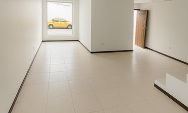 Departamento en Alangasí, Calle San Juan de Dios