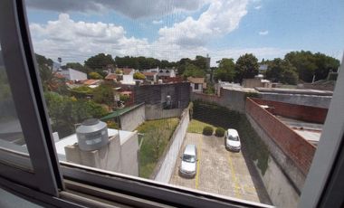 Departamento 2 amb al frente con balcón