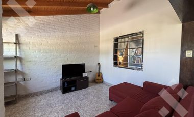 Venta - Casa 2 dormitorios + Monoambiente | B° SMATA | Neuquén Capital