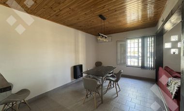 Venta - Casa 2 dormitorios + Monoambiente | B° SMATA | Neuquén Capital