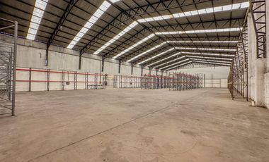 ALQUILER - GALPON - DEPOSITO - 25500 m2 - QUILMES - AUTOPISTA BUENOS AIRES LA PLATA