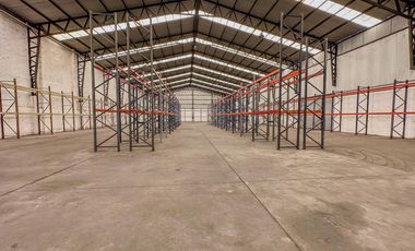 ALQUILER - GALPON - DEPOSITO - 25500 m2 - QUILMES - AUTOPISTA BUENOS AIRES LA PLATA