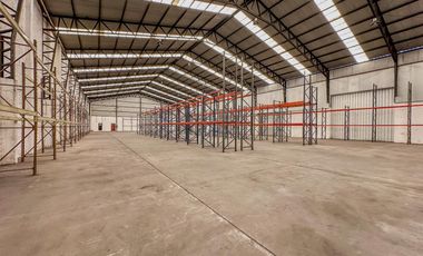 ALQUILER - GALPON - DEPOSITO - 25500 m2 - QUILMES - AUTOPISTA BUENOS AIRES LA PLATA