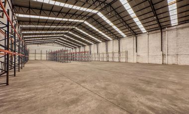 ALQUILER - GALPON - DEPOSITO - 25500 m2 - QUILMES - AUTOPISTA BUENOS AIRES LA PLATA