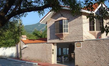 Casa/Quinta en Venta, Fracc Zitoon Yerbaniz, Carretera Nacional, Mty NL