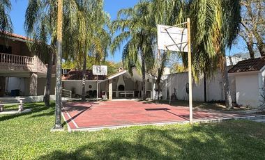 Casa/Quinta en Venta, Fracc Zitoon Yerbaniz, Carretera Nacional, Mty NL