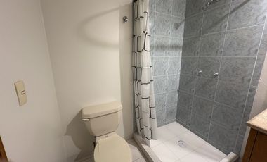 Excelente departamento, a un costado de Mundo E