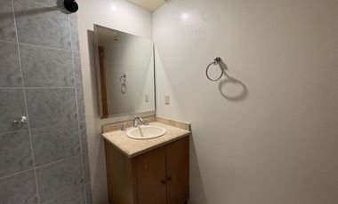 Excelente departamento, a un costado de Mundo E