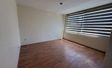 Excelente departamento, a un costado de Mundo E