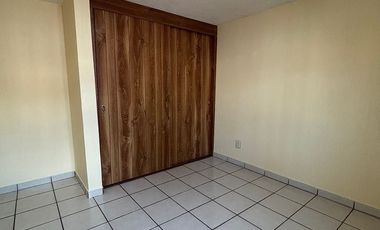 Casa en Renta, Villas de la Hacienda, 2 Recamaras