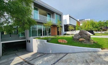 Residencia en Los Sueños Residencial