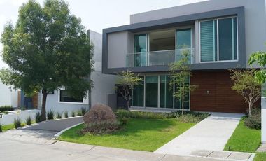 Residencia en Los Sueños Residencial