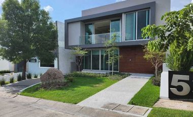 Residencia en Los Sueños Residencial