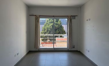 ALQUILER MONOAMBIENTE CON BALCON