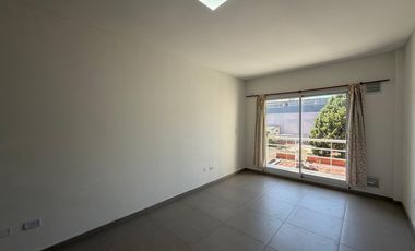 ALQUILER MONOAMBIENTE CON BALCON