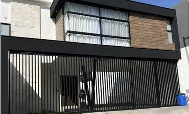 Casa en renta en Laderas Sector Abedul, Monterrey