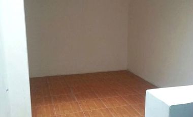 CASA EN VENTA CON USO DE SUELO COMERCIAL, EN LAS ARBOLEDAS, ATIZAPÁN