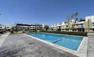 CASA EN RENTA HACIENDA SANTA CRUZ 54 TLAJOMULCO JALISCO