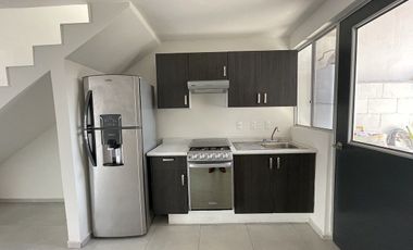 CASA EN RENTA HACIENDA SANTA CRUZ 54 TLAJOMULCO JALISCO