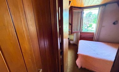VENTA CASA ALPINA 3 AMBIENTES QUINCHO ACANTILADOS