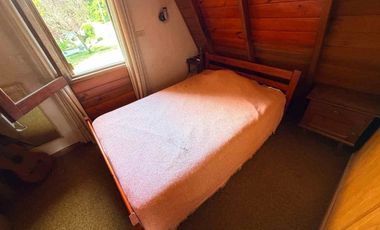 VENTA CASA ALPINA 3 AMBIENTES QUINCHO ACANTILADOS