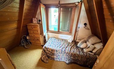 VENTA CASA ALPINA 3 AMBIENTES QUINCHO ACANTILADOS