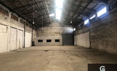 Galpón en venta de 940m2 ubicado en Centro