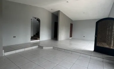 Casa en renta en Villas de Irapuato, Irapuato, Guanajuato