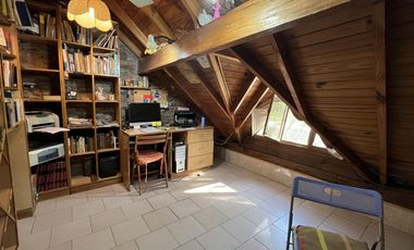 Casa de 4 amb. a la venta en Ezeiza a pocos mts de la Autopista