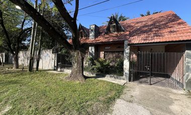 Casa de 4 amb. a la venta en Ezeiza a pocos mts de la Autopista