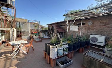 Casa de 4 amb. a la venta en Ezeiza a pocos mts de la Autopista