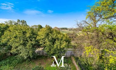 Casa quinta estilo Tudor Ingles Mansion con pileta, gimnasio, jardin y vista al rio 6 dormitorios