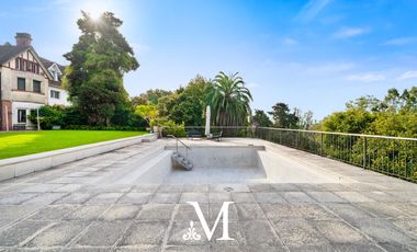 Casa quinta estilo Tudor Ingles Mansion con pileta, gimnasio, jardin y vista al rio 6 dormitorios