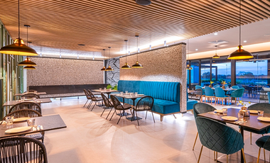 Residencia lista para entrega en campo de golf