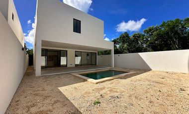 Residencia lista para entrega en campo de golf