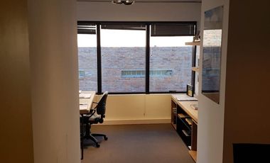 Venta de oficina en duplex San Isidro