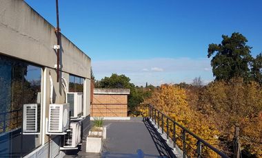 Venta de oficina en duplex San Isidro